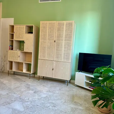 Apartment Il Giardino Fiorito Bari